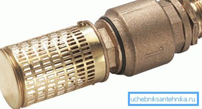 Dodávame nasávací koniec spätným ventilom a hrubým filtrom. Dodávame nasávací koniec spätným ventilom a hrubým filtrom.