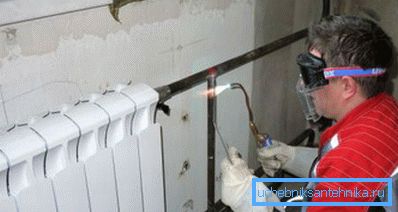 Výmena radiátorov v byte s plynovým zváraním kvalifikovaným odborníkom